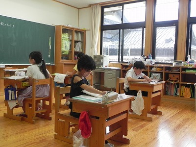04 (1)