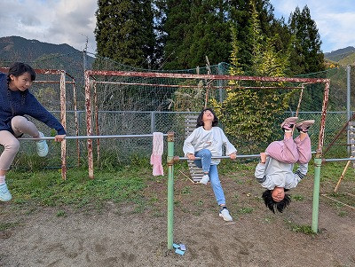 PXL_20251117_064619607