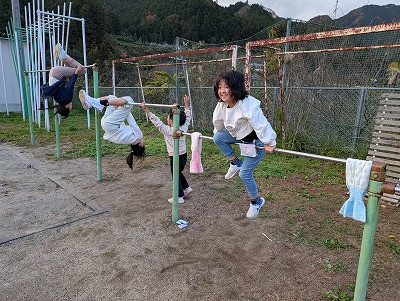 PXL_20251117_065731084