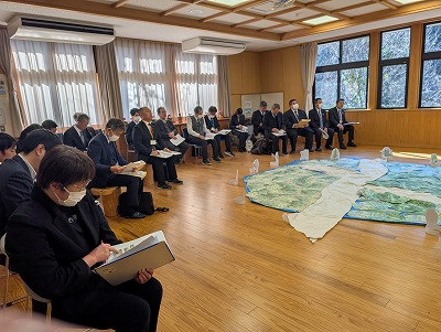 PXL_20251212_044108722