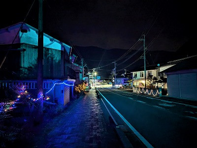 PXL_20251219_093415946.NIGHT