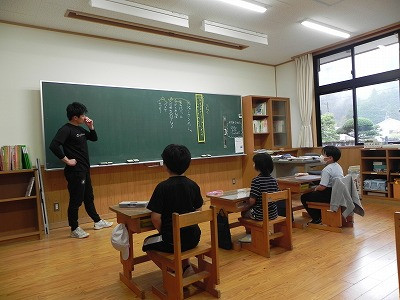 02 (1)