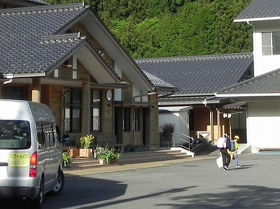 01 (2)