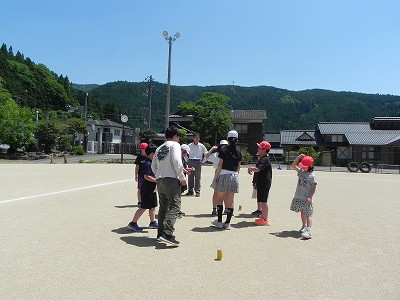 06