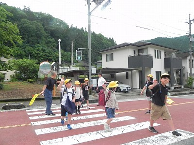 01 (1)