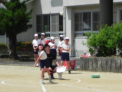 02 (8)