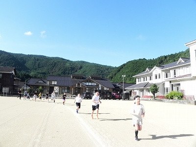 01 (2)