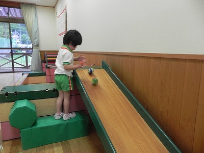 02 (3)