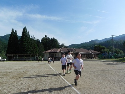 01 (3)