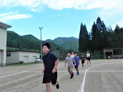 01 (3)