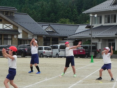 02 (2)