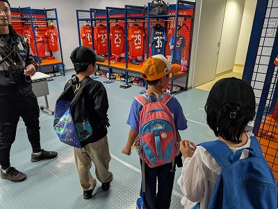 PXL_20251108_033045160