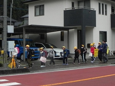 01 (1)